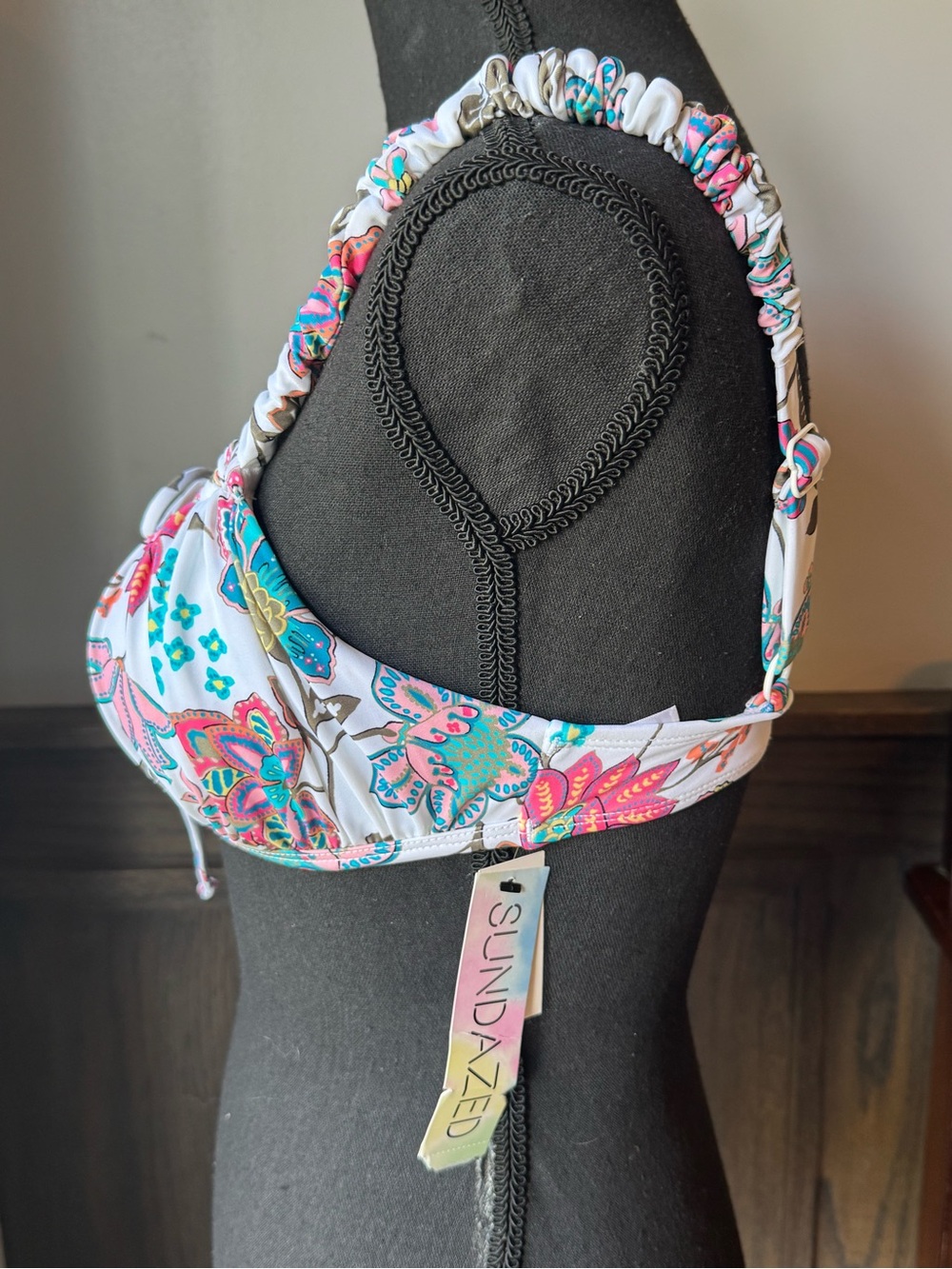 Sundazed Floral Printed Bikini Top - Multicolor 34 B/C - Picture 3 of 7